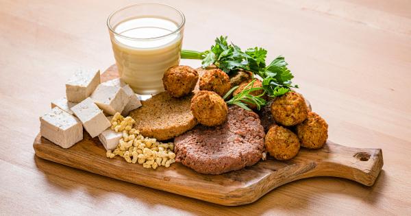 Shop the Season, Skip the Packaging: A Low-Waste Approach to Plant-Based Cooking