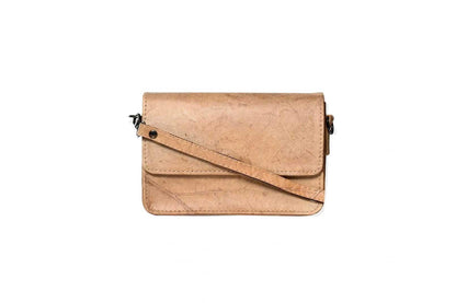 https://cdn.shopify.com/s/files/1/0674/9706/6816/products/Beige-Clutch.jpg?v=1742350441