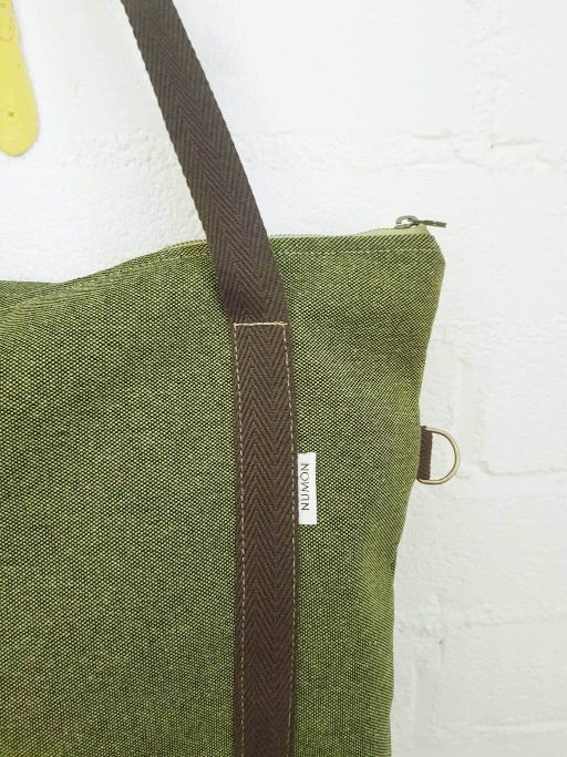 Upcycled Vegan Bag With Zip - Roses Numon