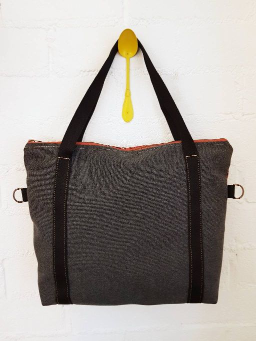 Upcycled Vegan Bag With Zip - Roses Numon