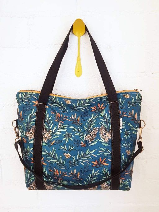 Upcycled Vegan Bag With Zip - Roses Numon