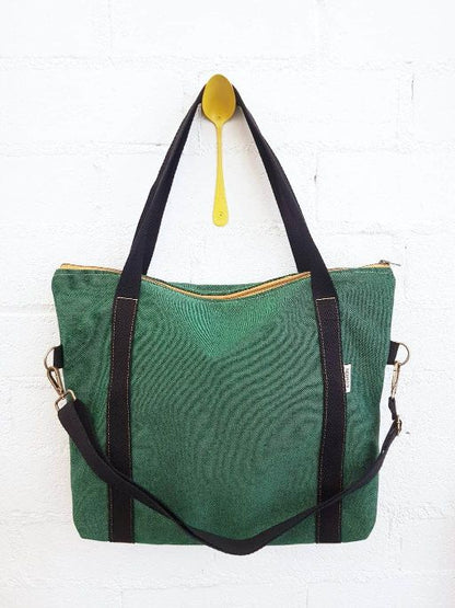 Upcycled Vegan Bag With Zip - Roses Numon