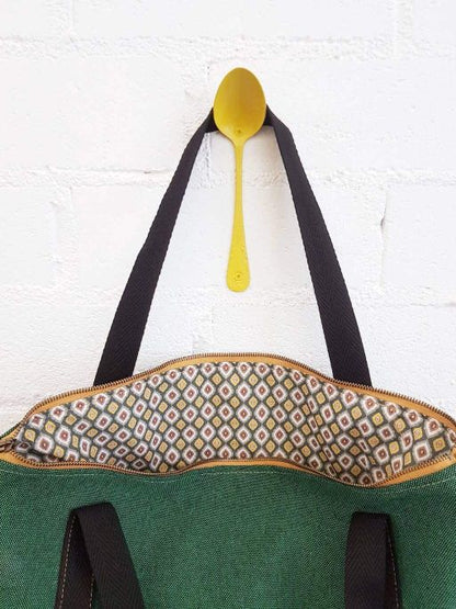 Upcycled Vegan Bag With Zip - Roses Numon
