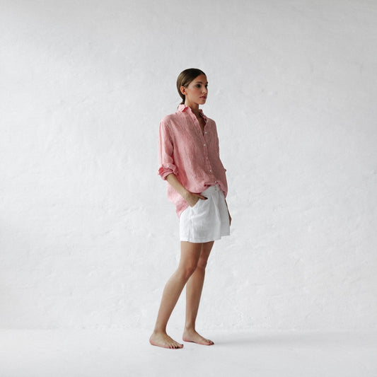 https://images.squarespace-cdn.com/content/v1/5994273337c5815907f65fce/1712574019435-280UFJPDP4ID0VHN9D3J/linen-shirt-striped-red-2.JPG?format=2500w