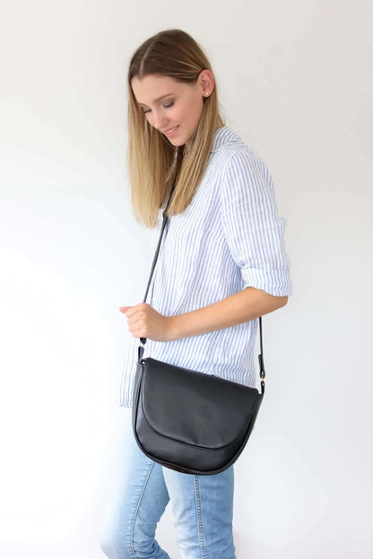 Alia - Cactus Leather Saddle Vegan Bag Velvet Heartbeat