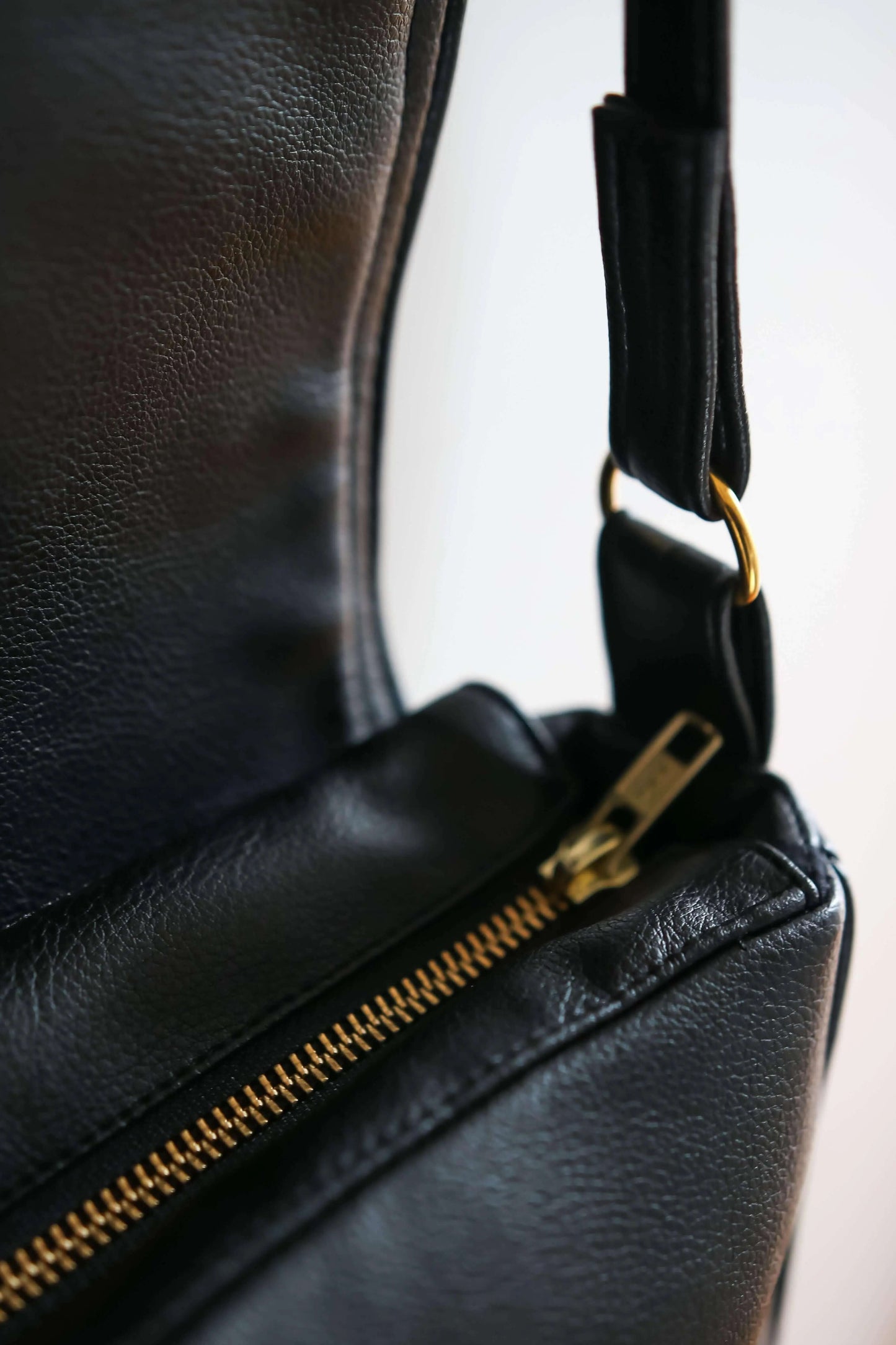 Alia - Cactus Leather Saddle Vegan Bag Velvet Heartbeat