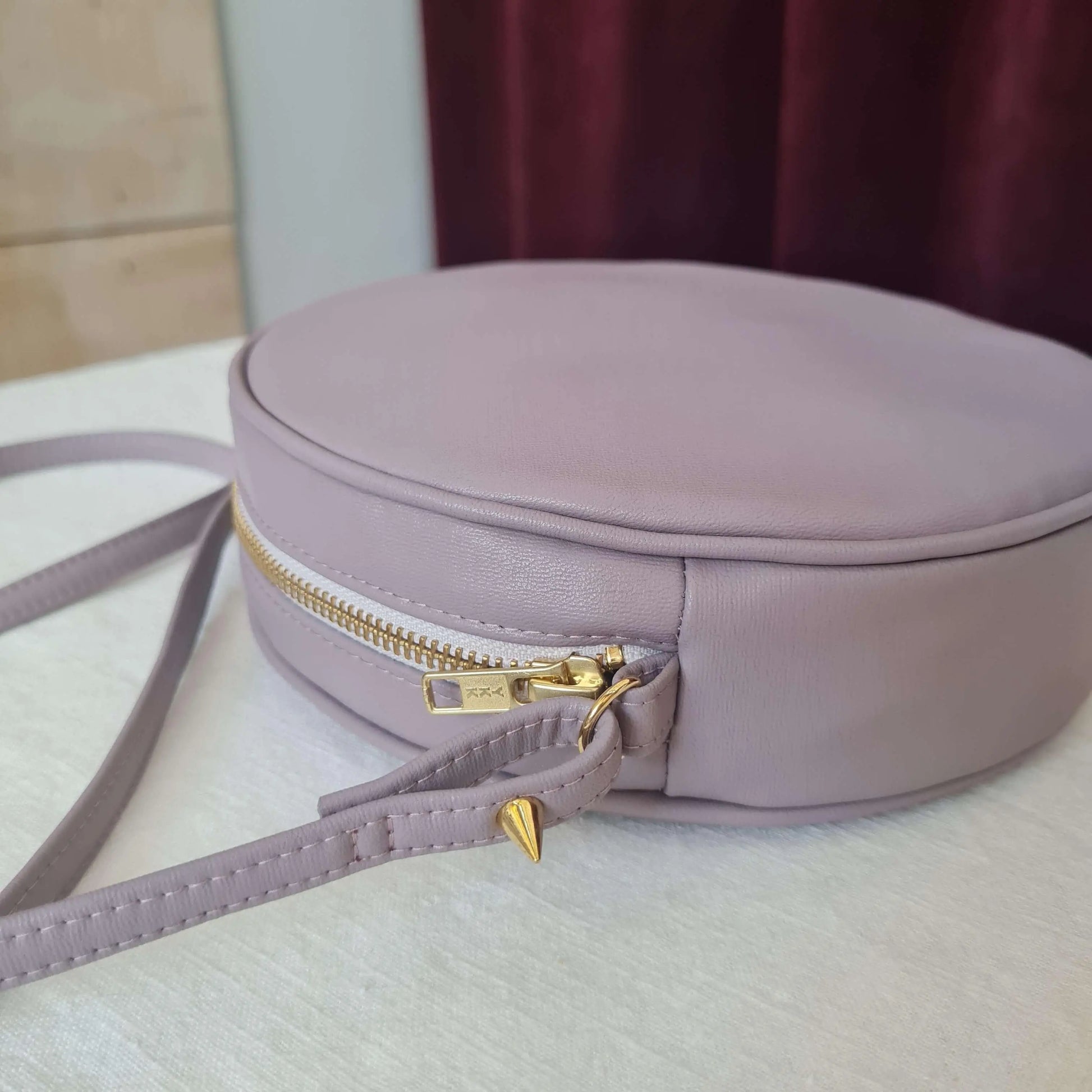 Chloë - Apple Leather Crossbody Vegan Bag Velvet Heartbeat