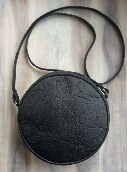 Chloë - Piñatex Crossbody Vegan Bag Velvet Heartbeat
