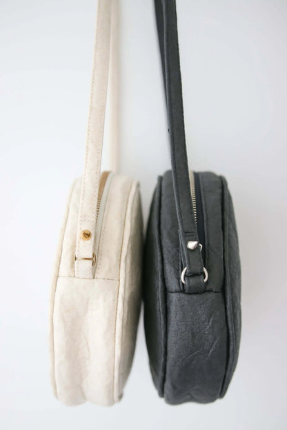 Chloë - Piñatex Crossbody Vegan Bag Velvet Heartbeat