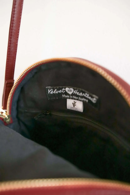 Chloë - Vegan Cactus Leather Crossbody Bag Velvet Heartbeat