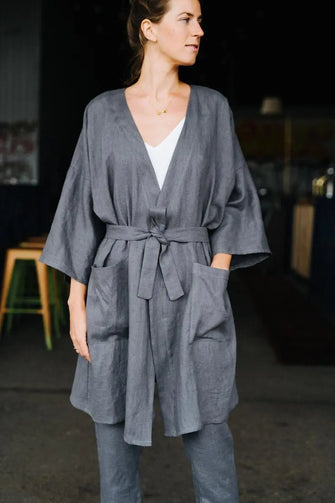 Doha Grey Kimono linen jacket Mantaikotai