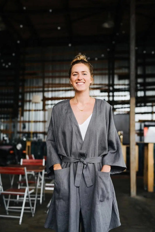 Doha Grey Kimono linen jacket Mantaikotai