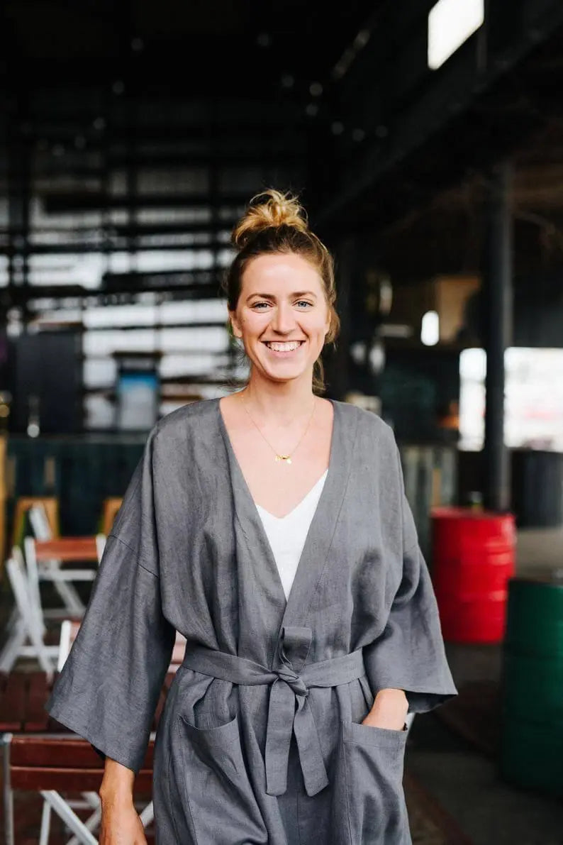 Doha Grey Kimono linen jacket Mantaikotai