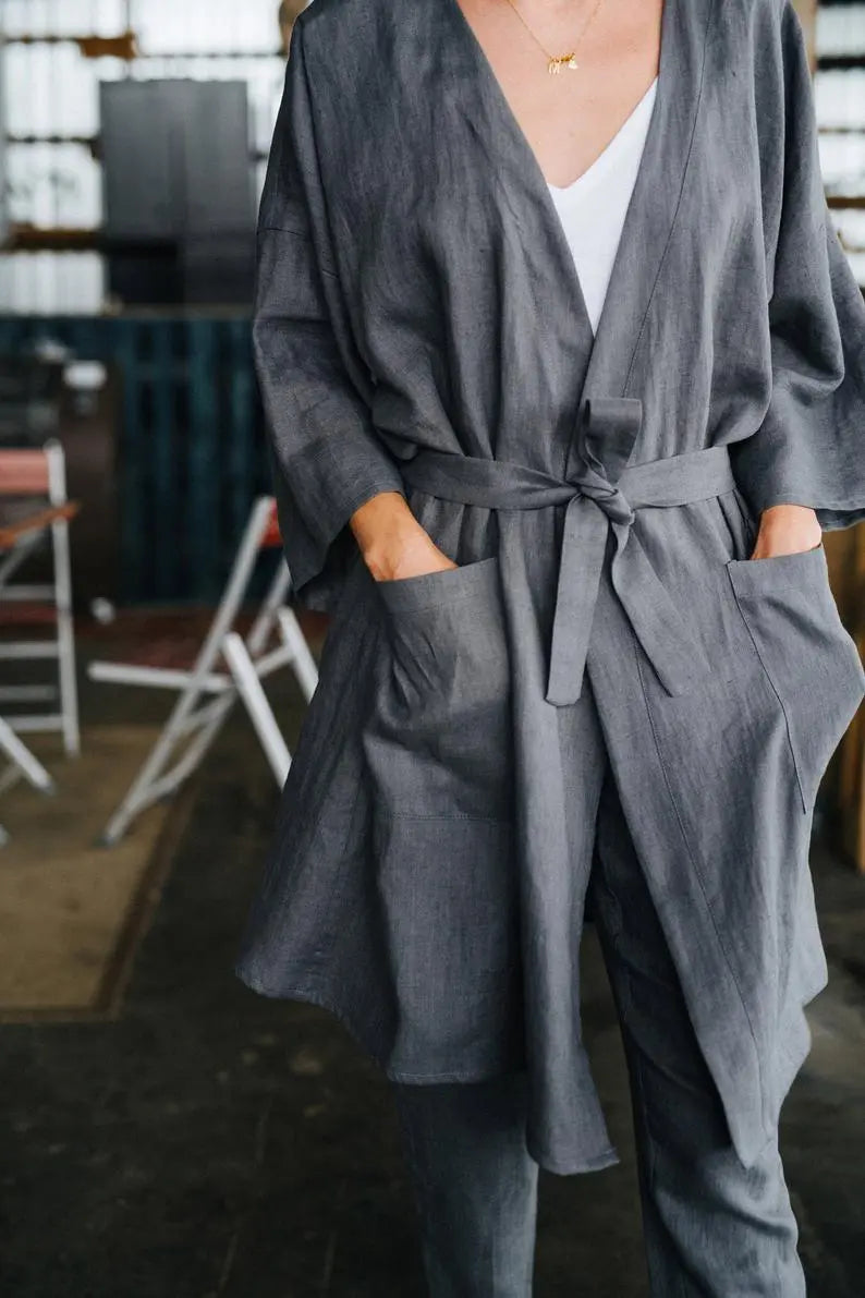 Doha Grey Kimono linen jacket Mantaikotai