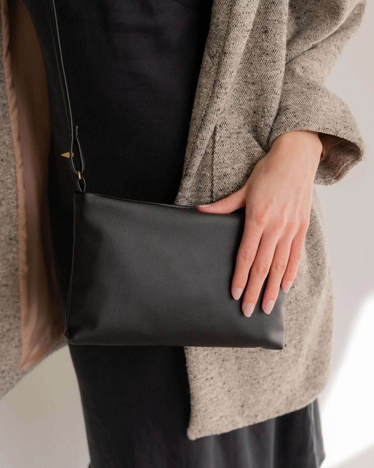 Paz - Cactus Leather Crossbody Vegan Bag Velvet Heartbeat