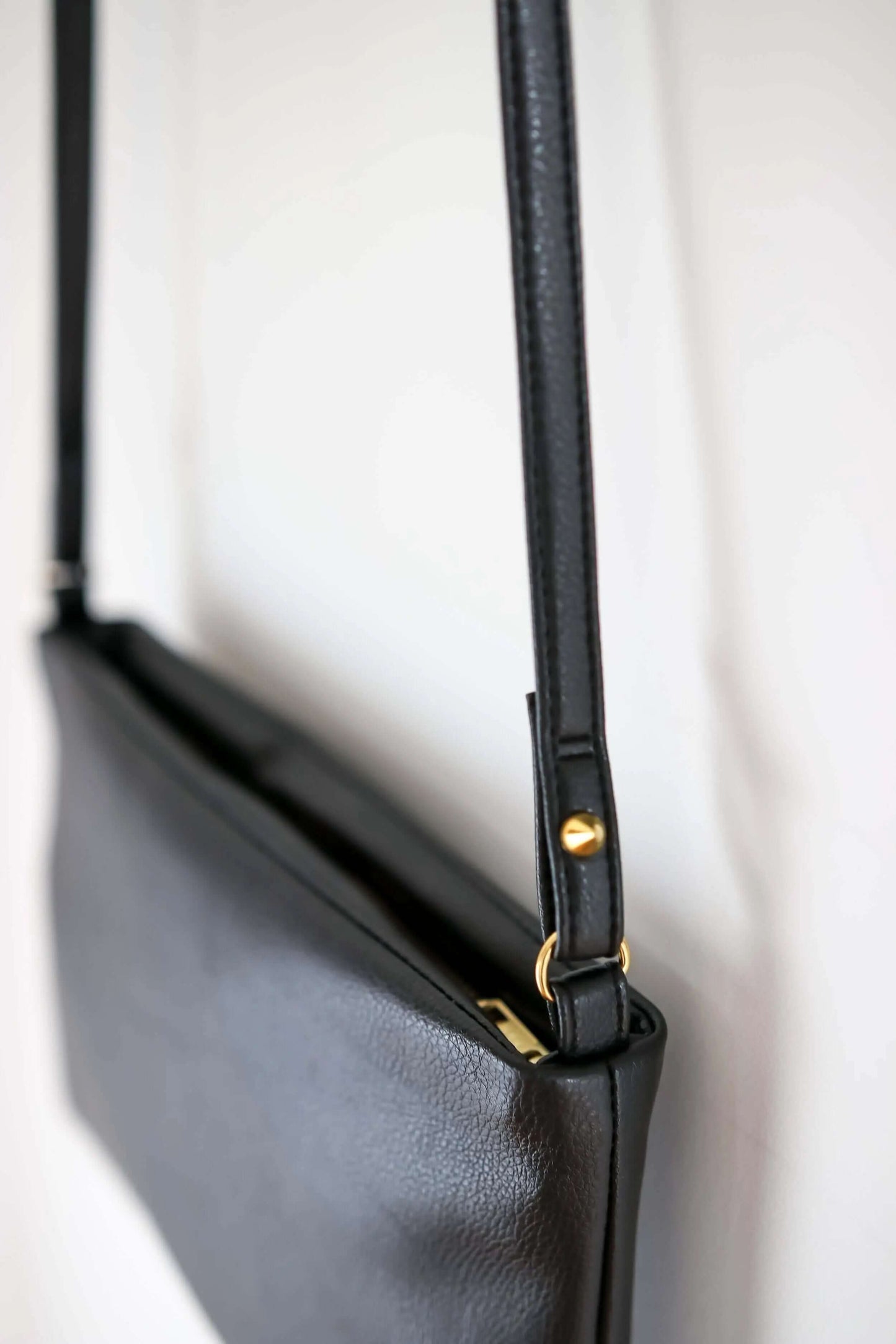 Paz - Cactus Leather Crossbody Vegan Bag Velvet Heartbeat