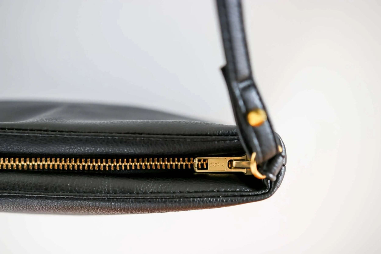 Paz - Cactus Leather Crossbody Vegan Bag Velvet Heartbeat