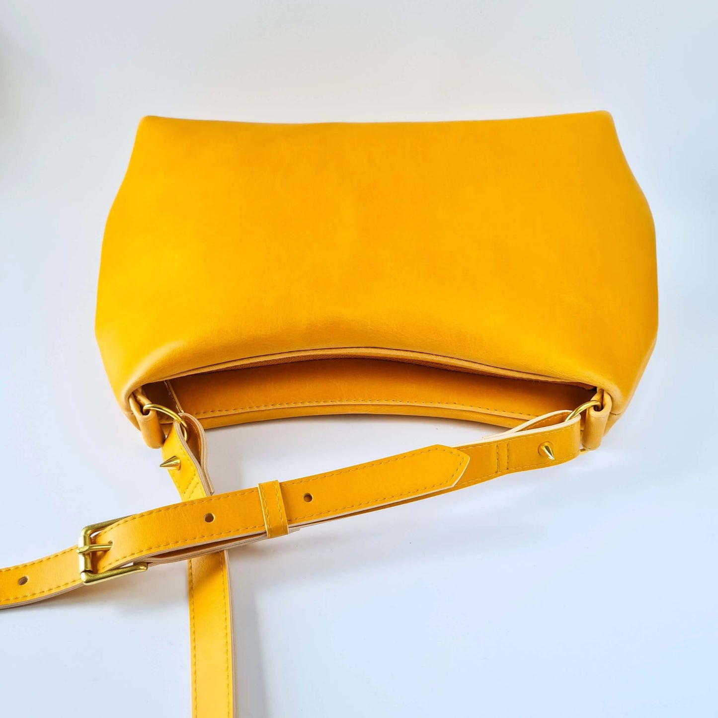 Sofía - Corn Leather Vegan Bag Velvet Heartbeat