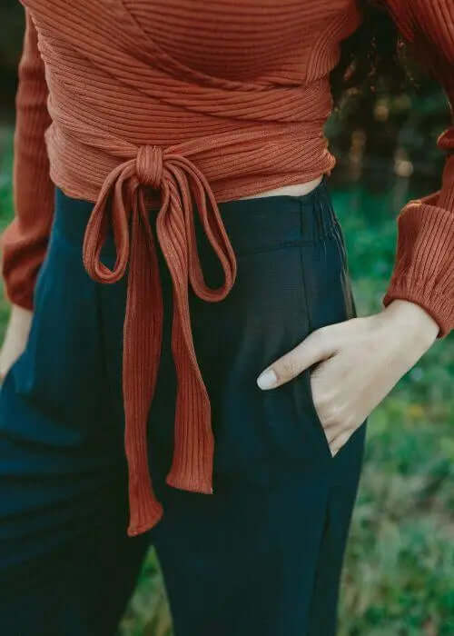The Lost Tencel Pant Navy by Tasi Travels Tasi Travels